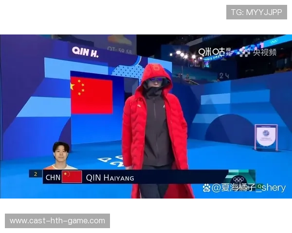 花样滑冰男单空翻落地如诗，镜头怼脸全是美